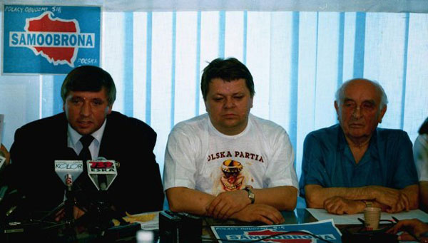 Od lewej: Andrzej Lepper, Leszek Bubel i gen. Stanisław Skalski.